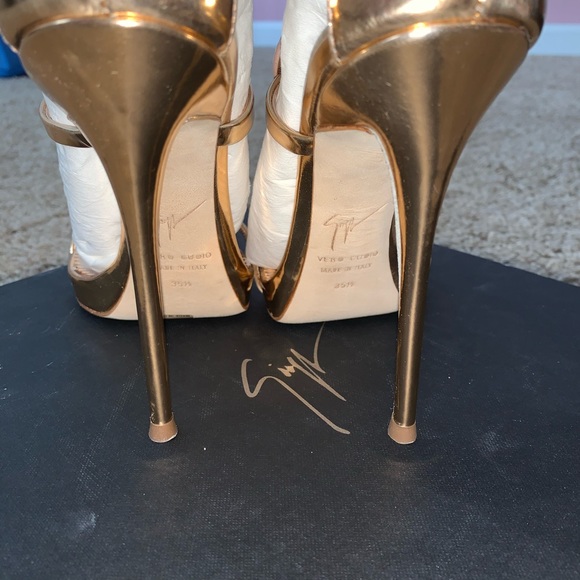 Giuseppe Zanotti Heart Heels - Picture 3 of 7